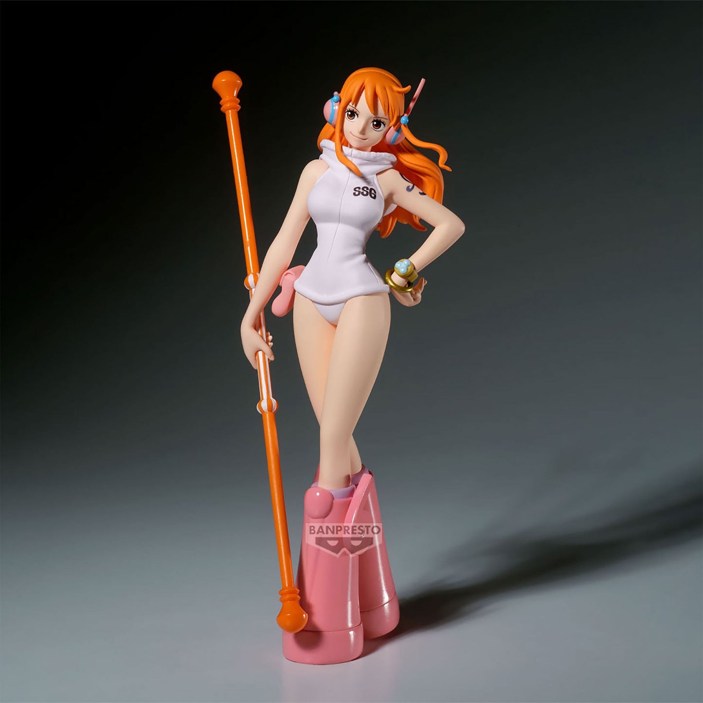 Figura Nami The Shukko Egghead- One Piece 16cm