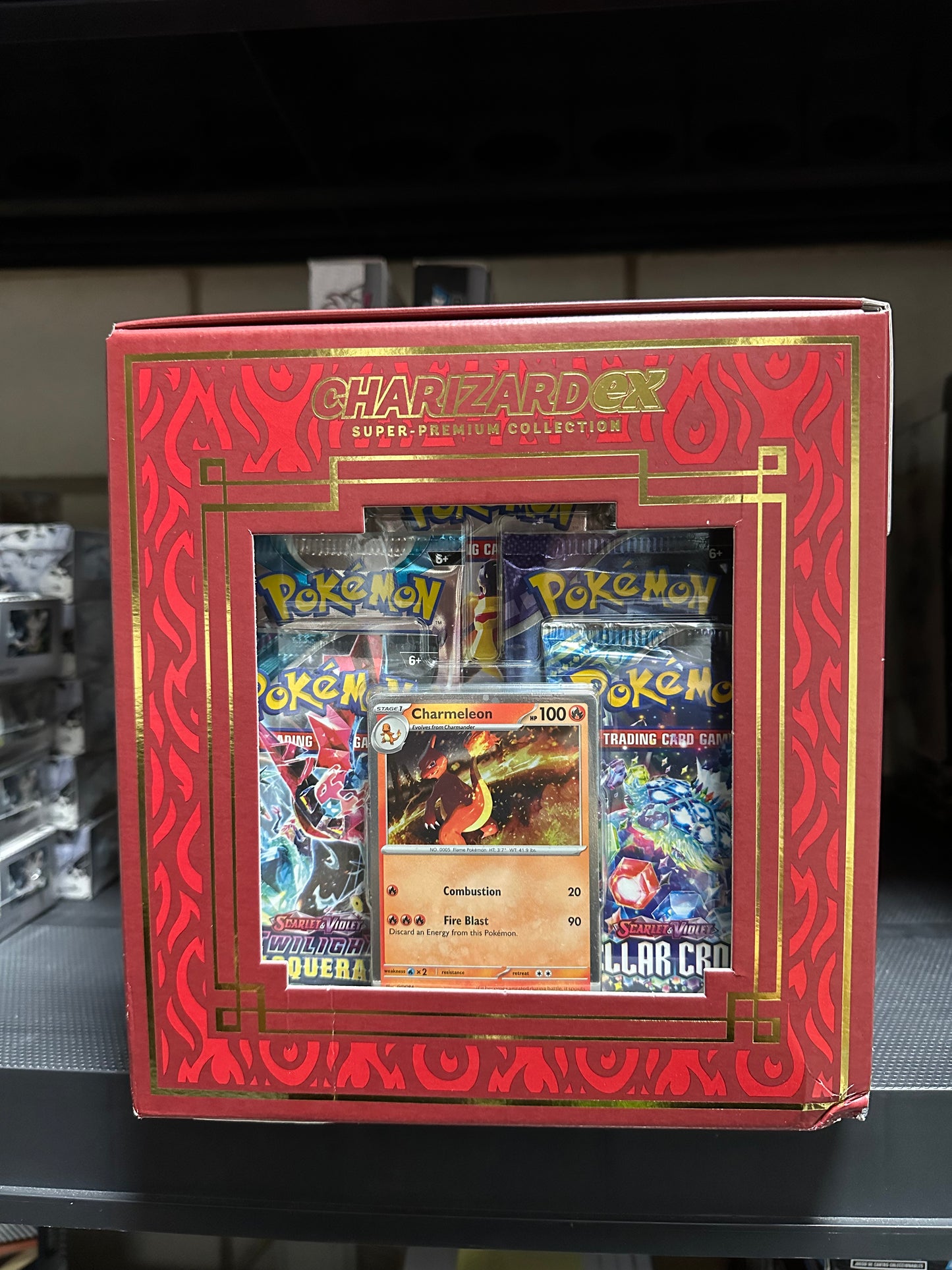 [OUTLET] Charizard ex Super-Premium Collection - Pokemon TCG Inglés (Caja dañada)