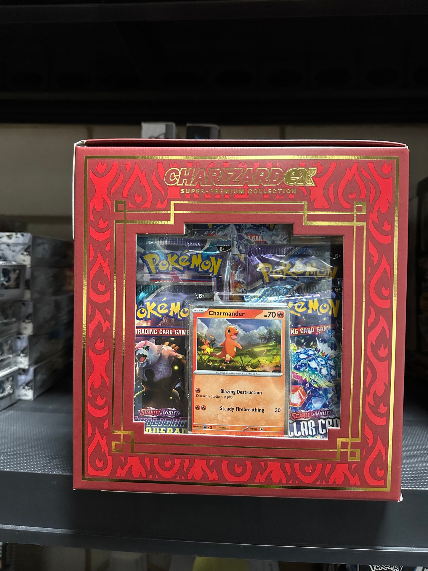 [OUTLET] Charizard ex Super-Premium Collection - Pokemon TCG Inglés (Caja dañada)