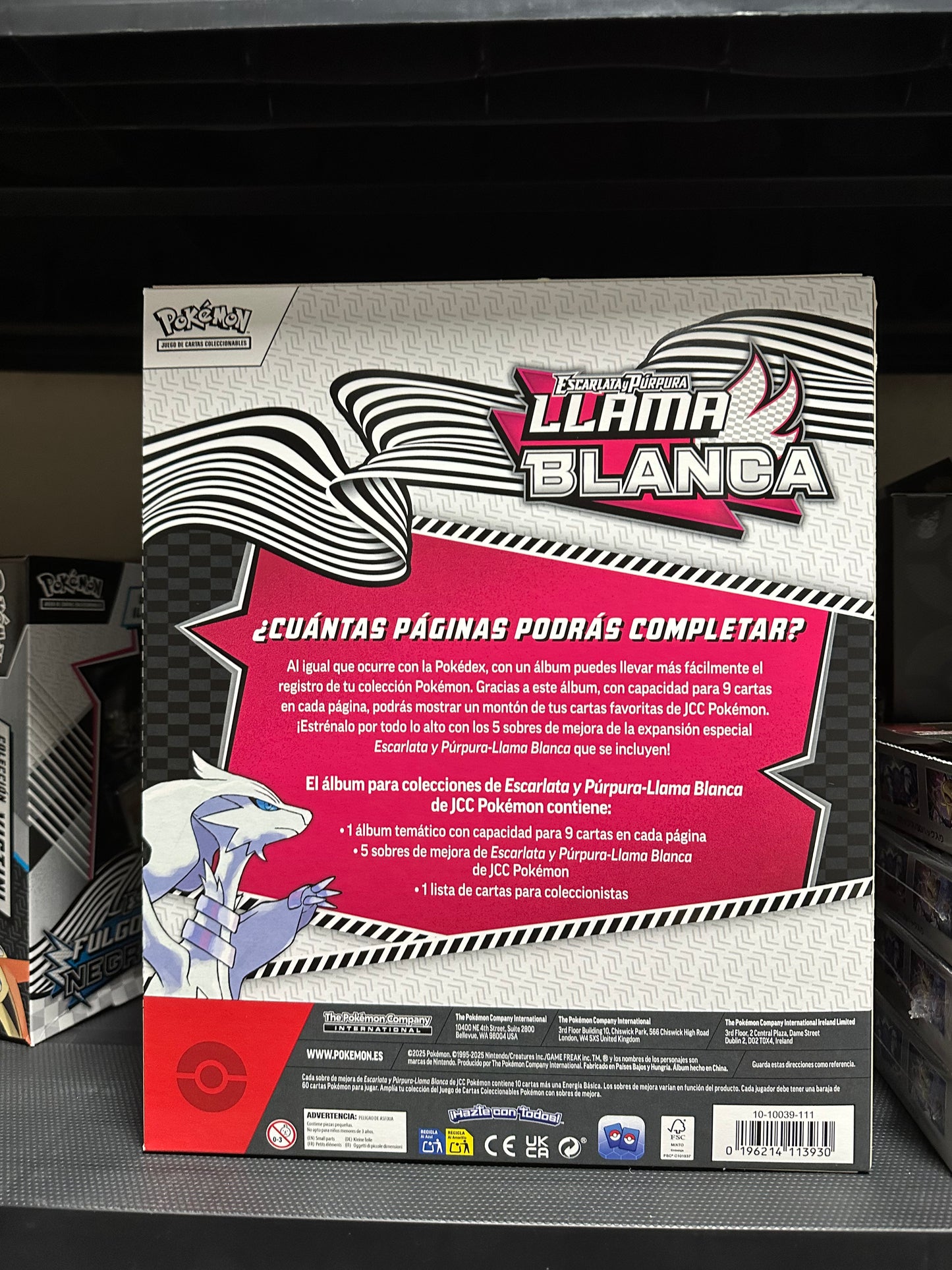 [OUTLET] Colección con Álbum de Llama Blanca (White Flare) -  Binder Collection Pokémon TCG Español (Caja dañada)